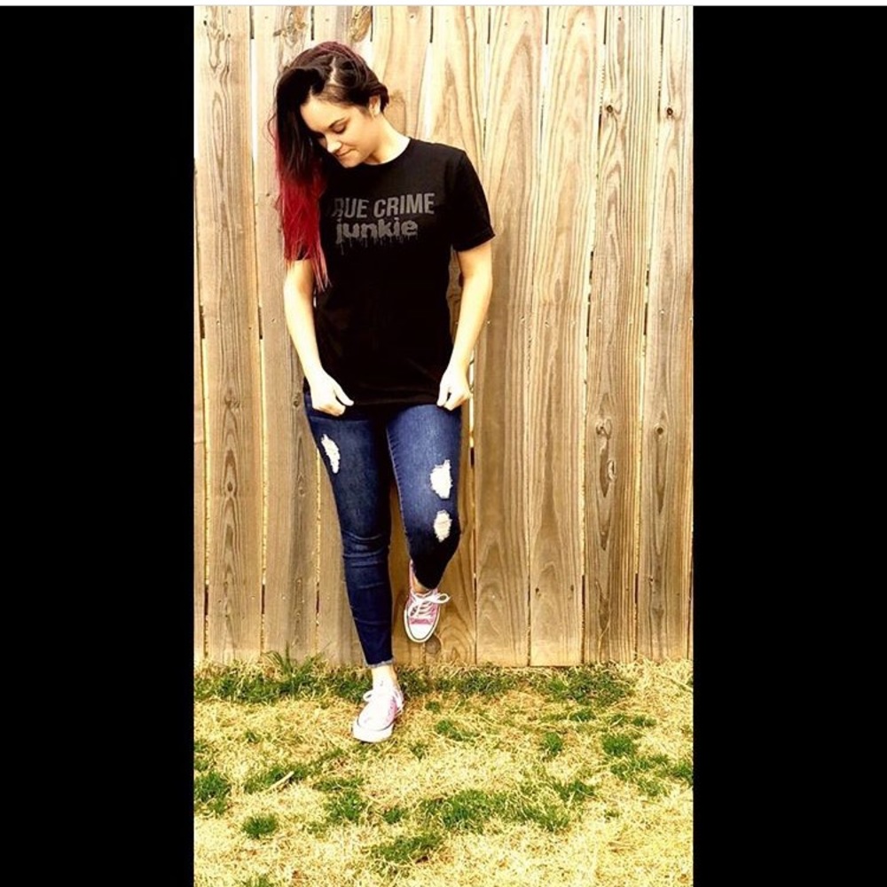 True Crime unisex tee